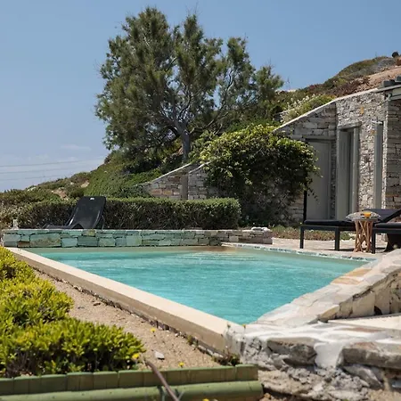 Almiriki, Stelida Naxos. Вилла