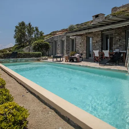 Almiriki, Stelida Naxos. Villa Stelida (Naxos)