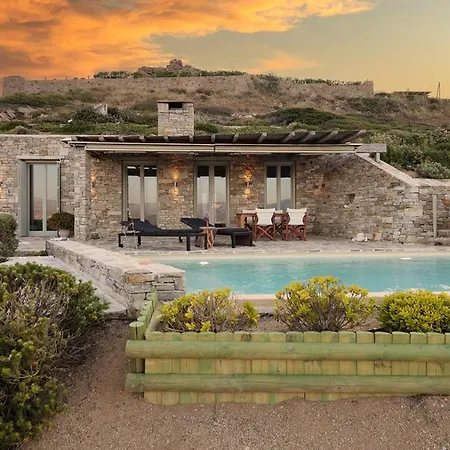 Almiriki, Stelida Naxos. Вилла Стелида