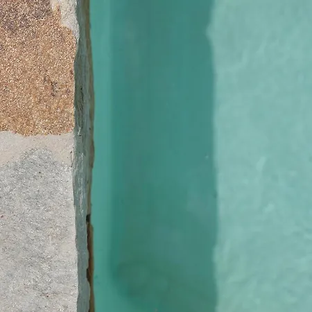 Almiriki, Stelida Naxos. Вилла *