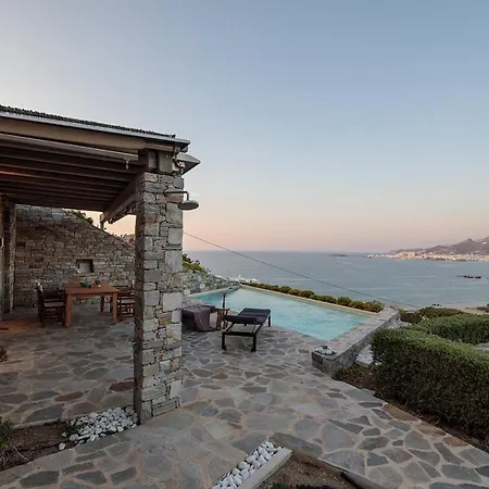 Villa Almiriki, Stelida Naxos.