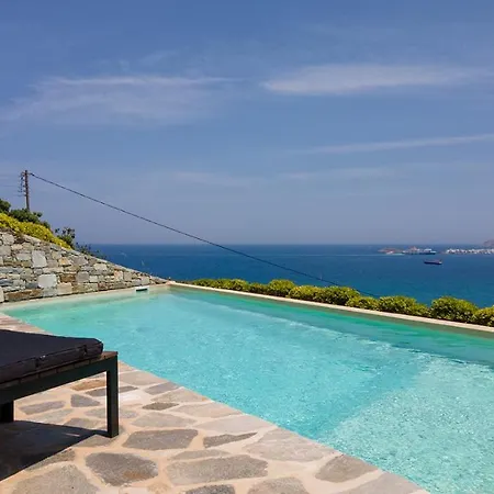 Almiriki, Stelida Naxos. Villa