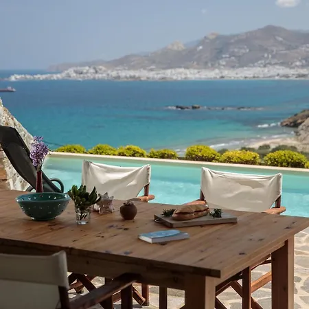 Almiriki, Stelida Naxos. Villa *