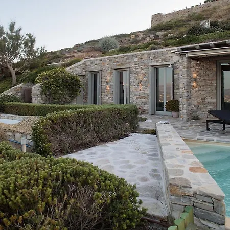 Villa Almiriki, Stelida Naxos.